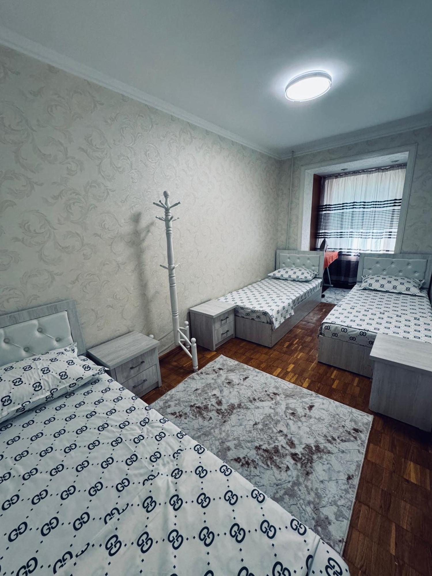 Classic Family Apart In The Center With 4 Rooms طشقند المظهر الخارجي الصورة